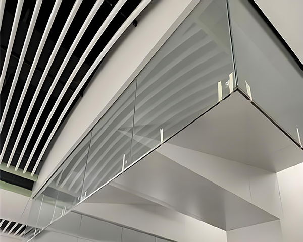 青海玻璃青海挡烟垂壁 青海玻璃青海挡烟垂壁