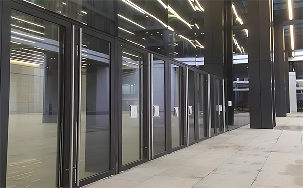 青海玻璃地弹门